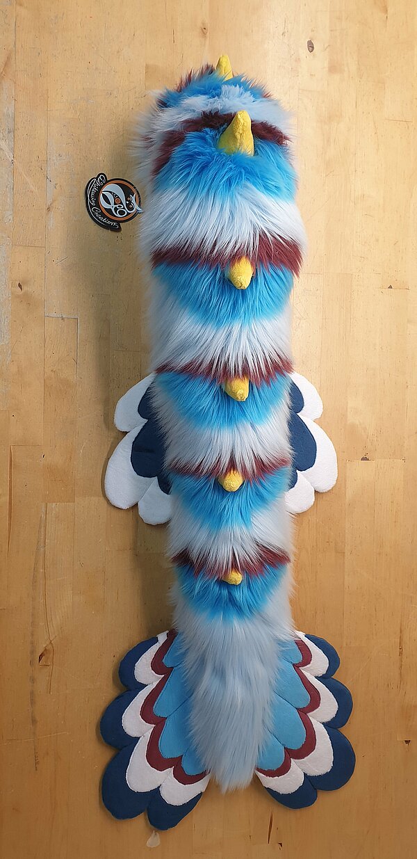 Grimtatsu_Gallery-Tail_made_by_WhitewingCreations-Fursuits_made_in_Germany
